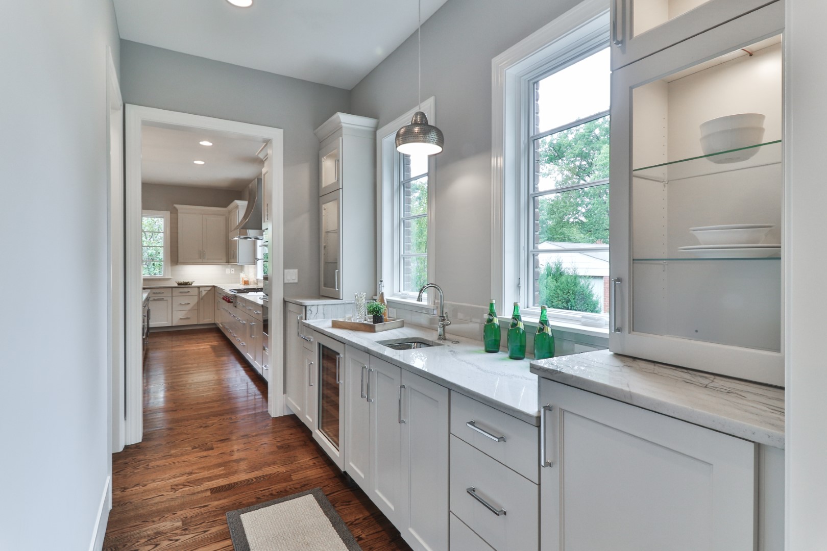 327 N Forsythe 064