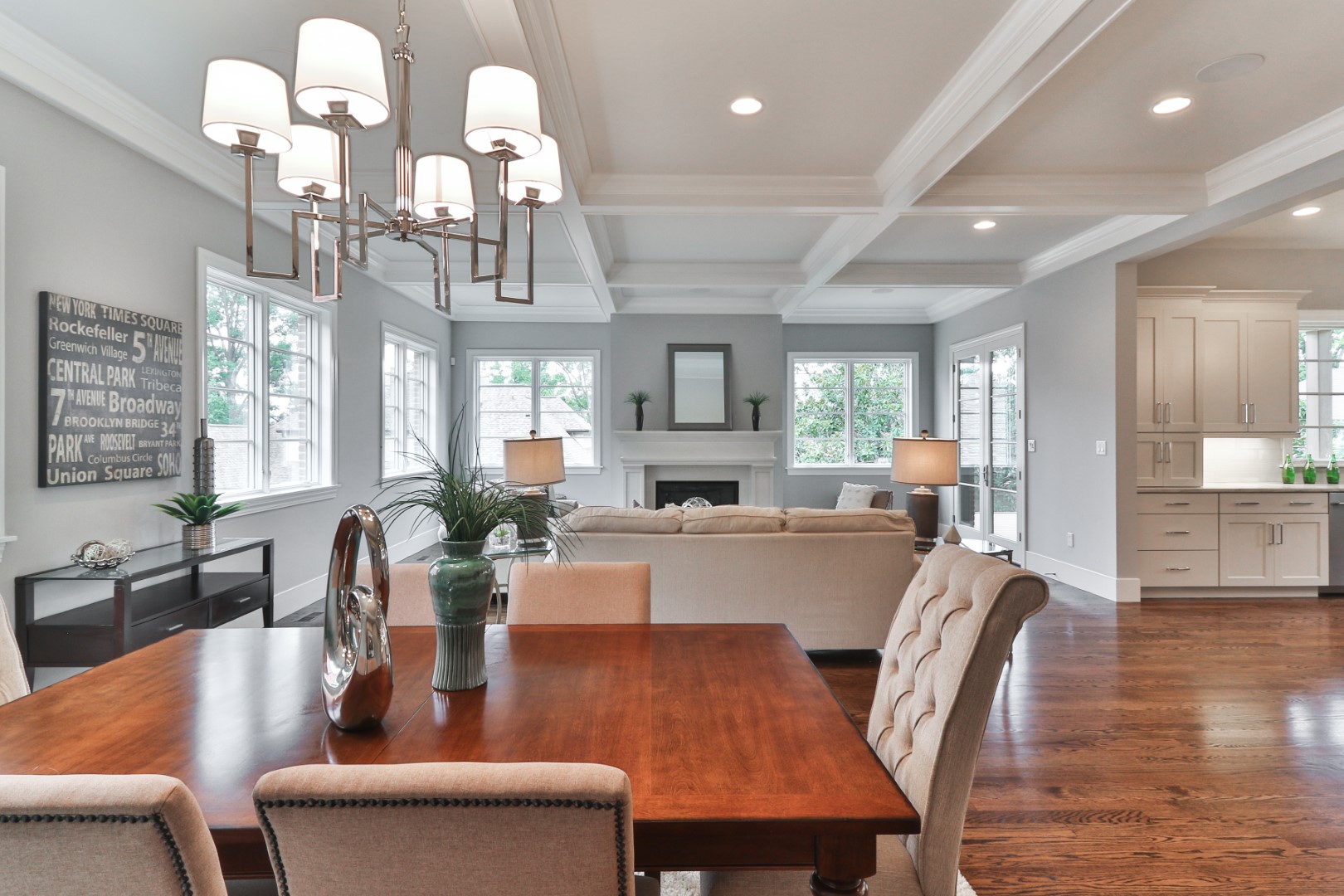 327 N Forsythe 129