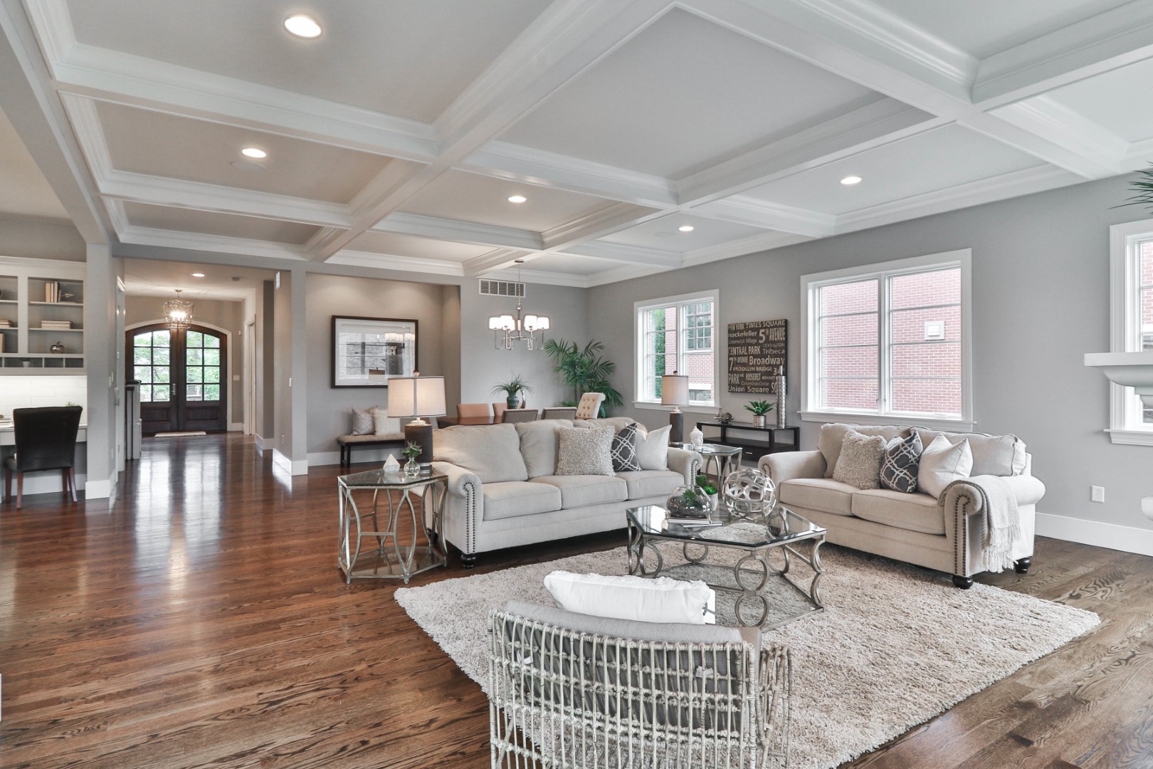 327 N Forsythe 142